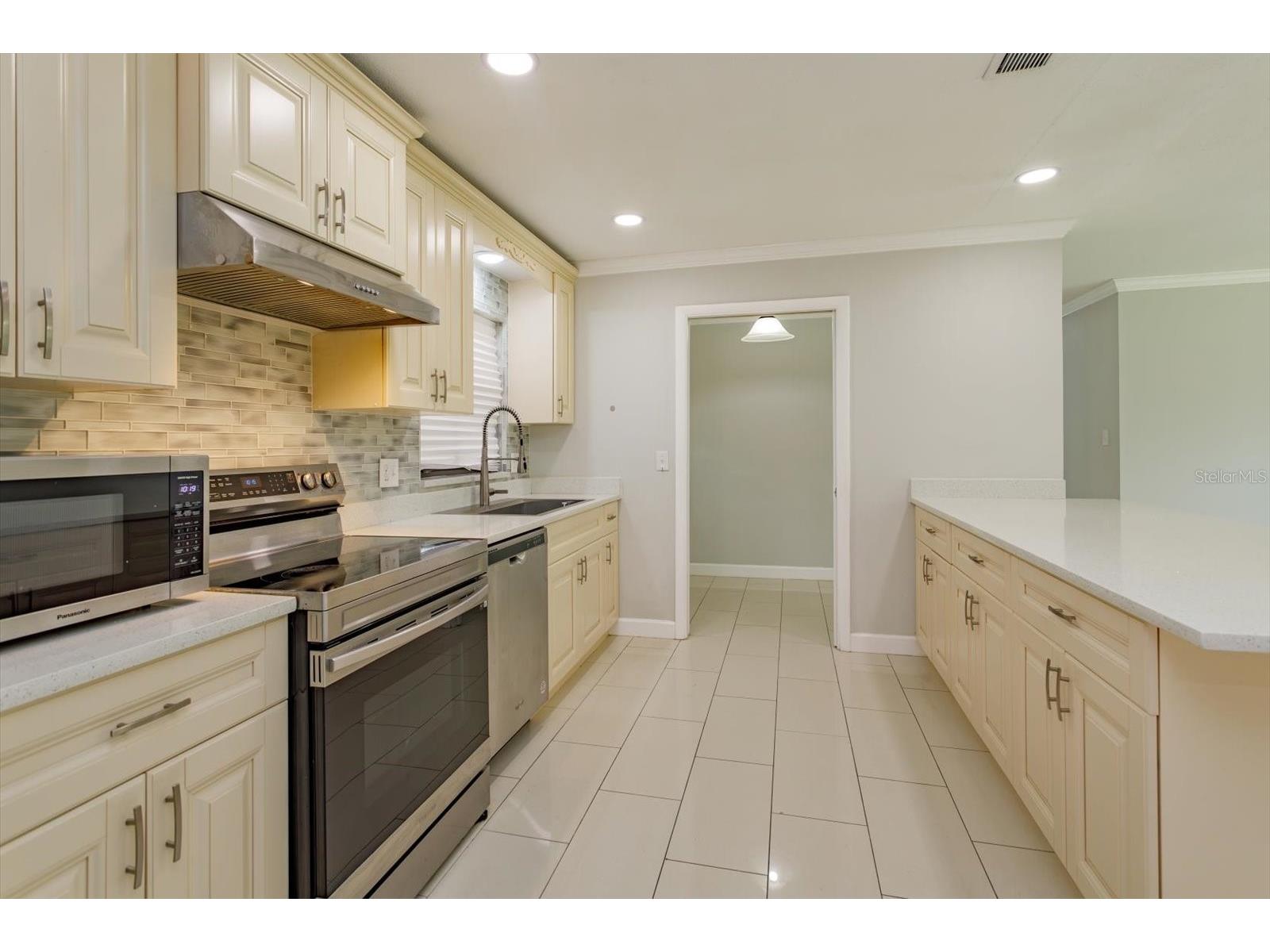 6814 Nawadaha Boulevard Orlando FL 32818 O6414990 image15
