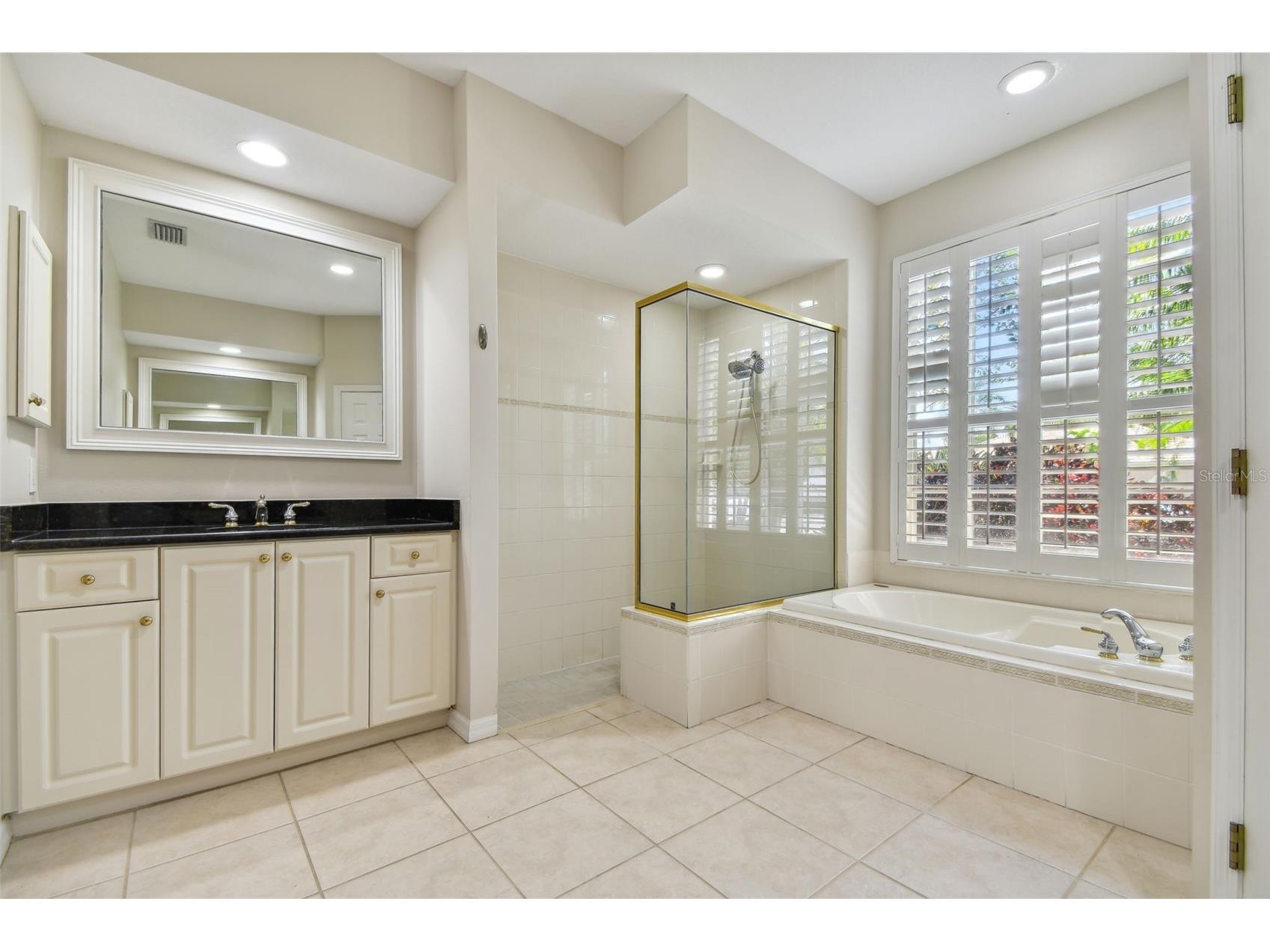 6815 Honeysuckle Trail Lakewood Ranch FL 34202 A4695596 image20