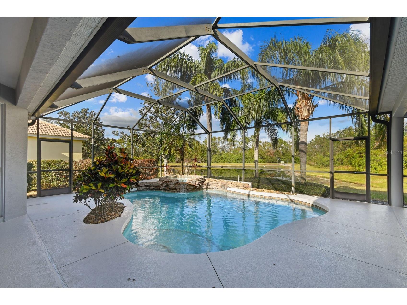 6815 Honeysuckle Trail Lakewood Ranch FL 34202 A4695596 image40