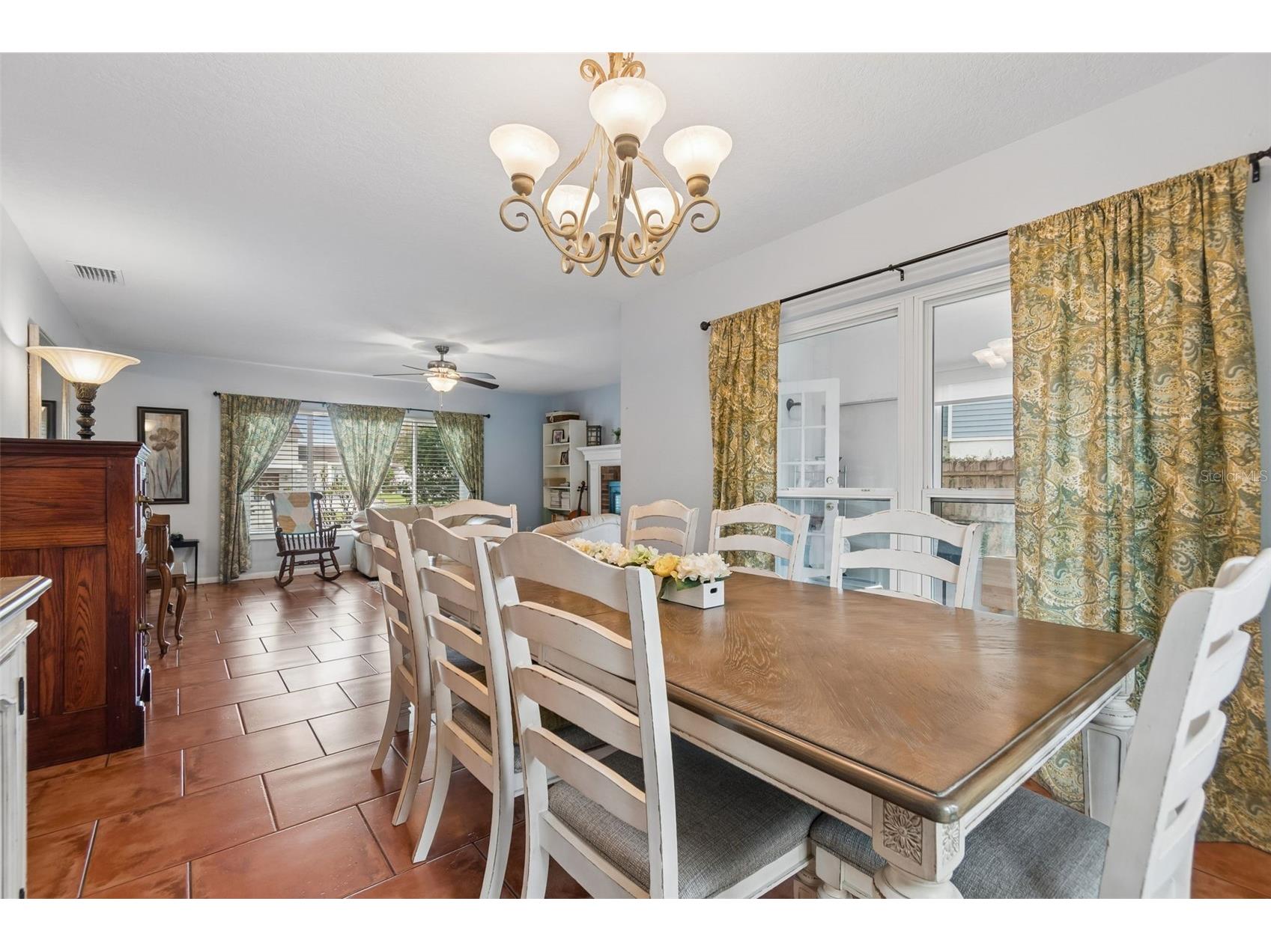 6815 Mitchell Circle Tampa FL 33634 TB8487339 image15