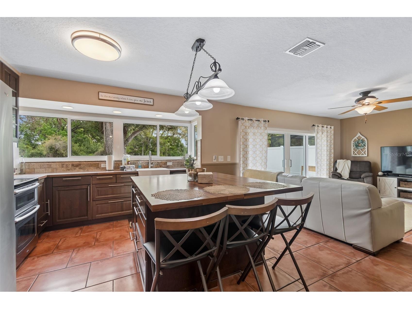 6815 Mitchell Circle Tampa FL 33634 TB8487339 image18