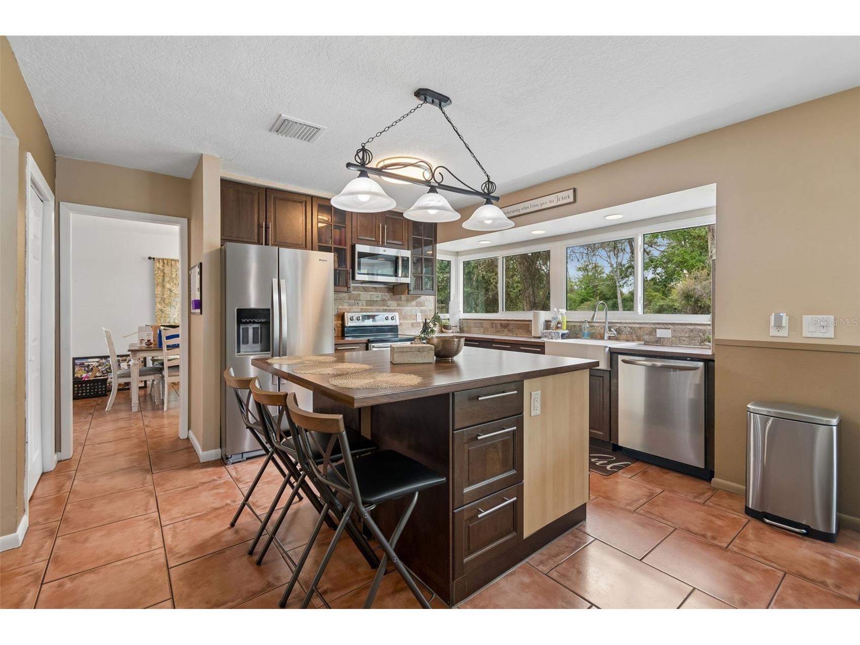 6815 Mitchell Circle Tampa FL 33634 TB8487339 image22