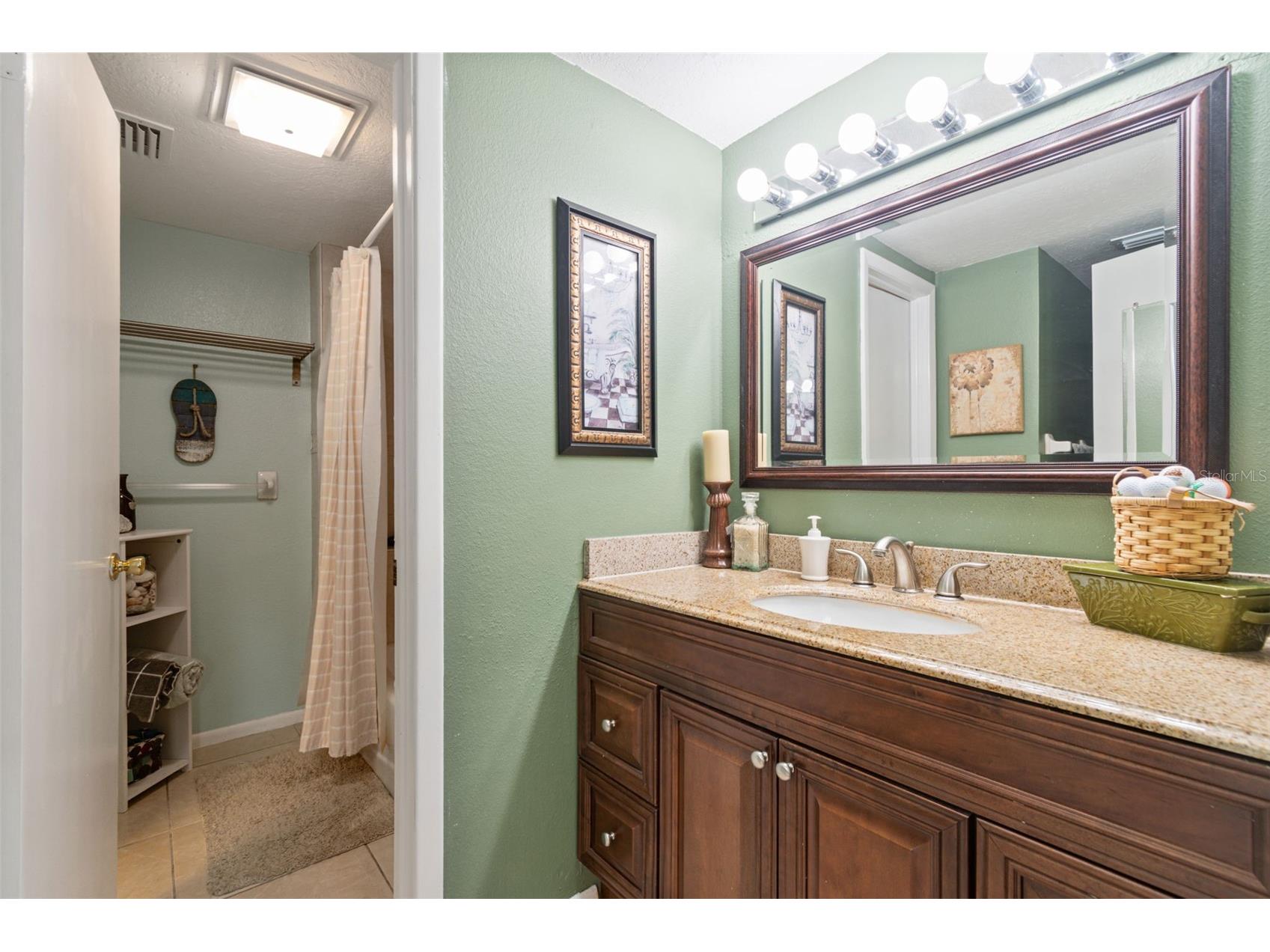 6815 Mitchell Circle Tampa FL 33634 TB8487339 image50