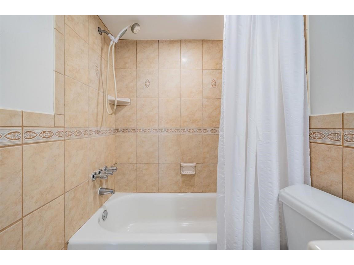 6816 Dover Court Tampa FL 33634 TB8427591 image26