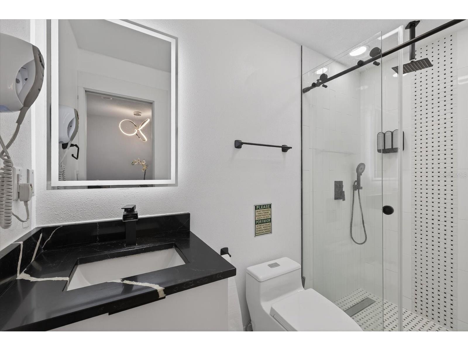 6816 E Creek Drive Tampa FL 33615 TB8484962 image27