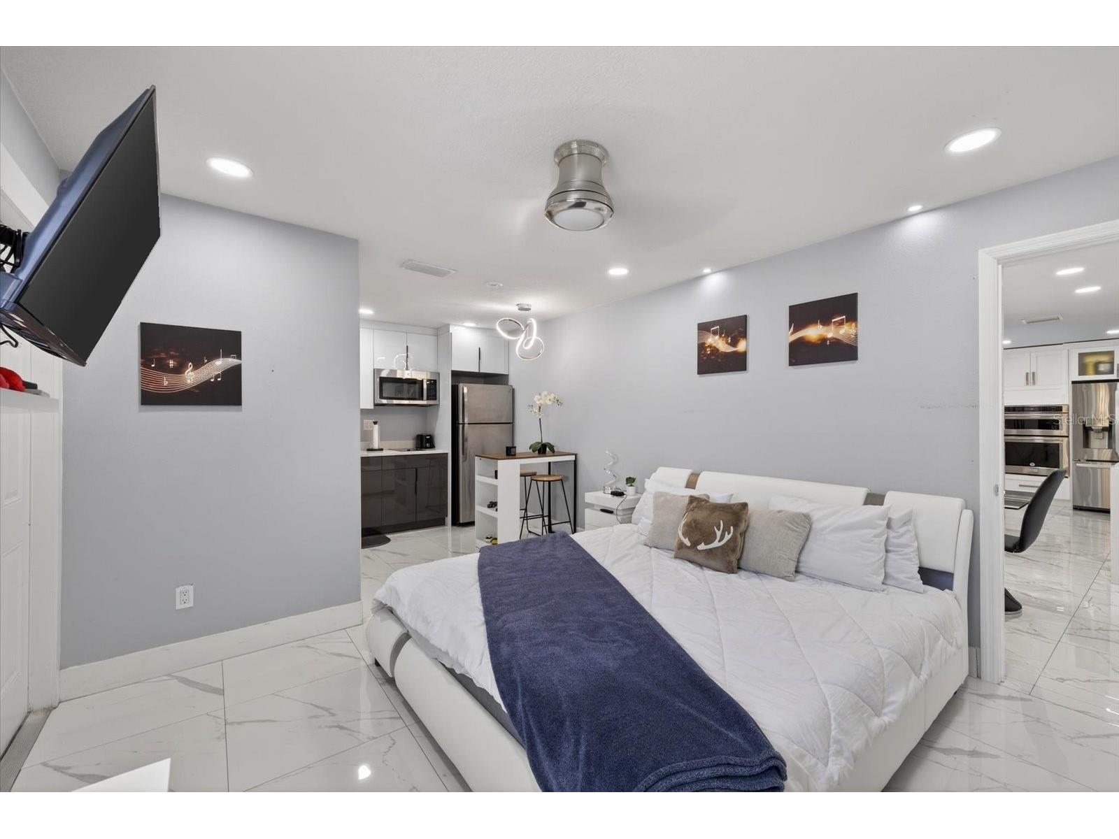 6816 E Creek Drive Tampa FL 33615 TB8484962 image30