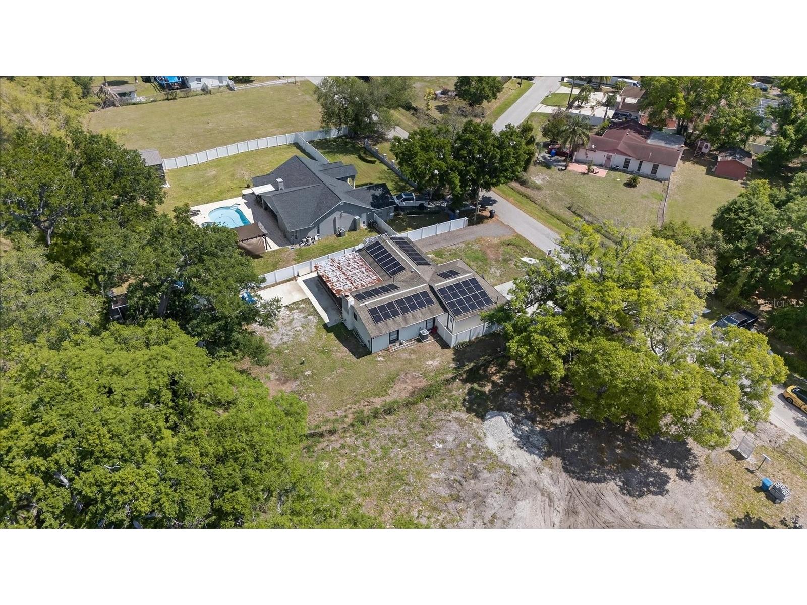 6816 E Creek Drive Tampa FL 33615 TB8484962 image48
