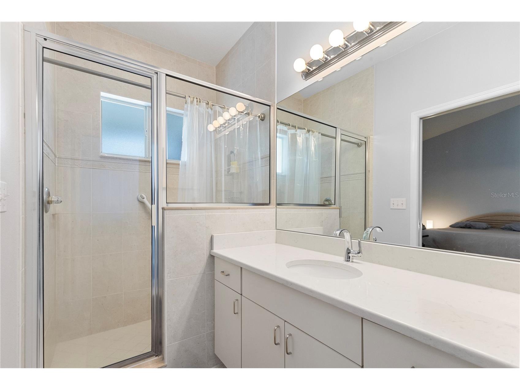 6816 S Court Drive Tampa FL 33611 TB8515246 image32