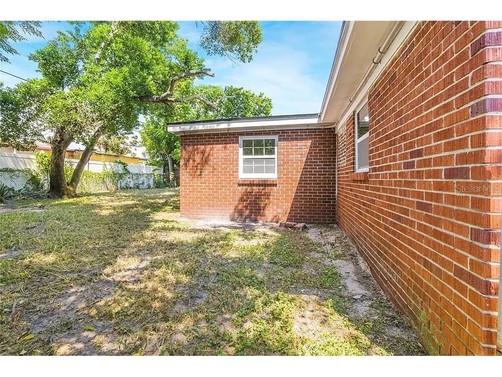 6817 Larmon Street Tampa FL 33634 TB8446784 image20