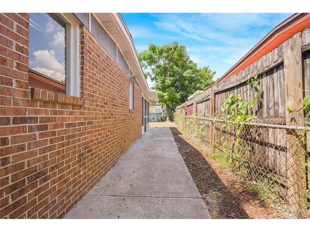 6817 Larmon Street Tampa FL 33634 TB8446784 image21