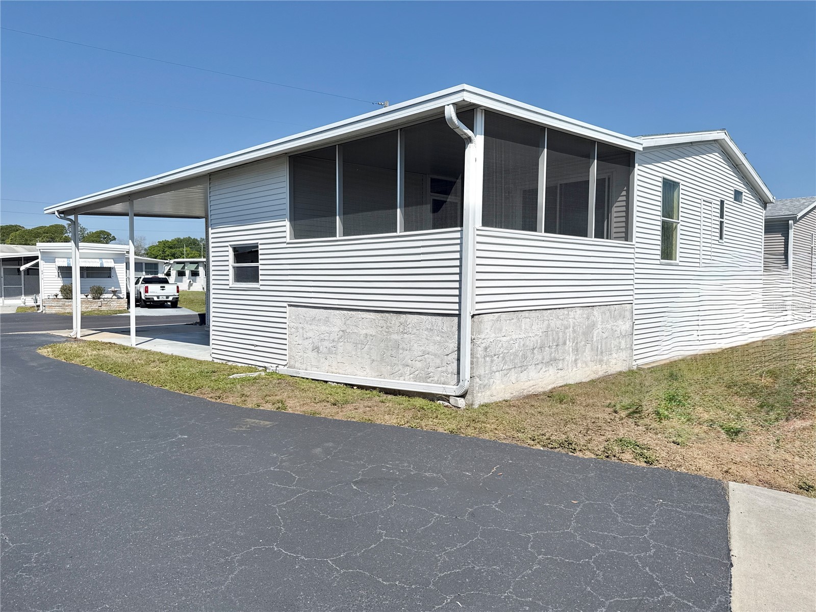 6817 Mount Pleasant Road NE #49 Saint Petersburg FL 33702 TB8490522 image30