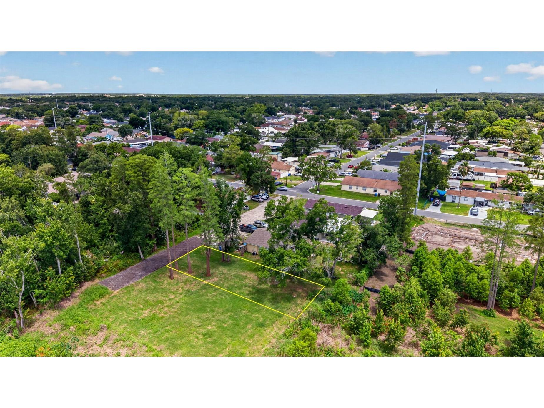 6817 N Blossom Avenue Tampa FL 33614 TB8518539 image2