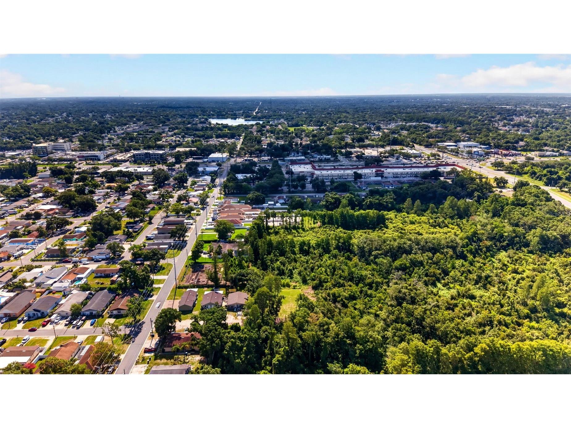 6817 N Blossom Avenue Tampa FL 33614 TB8518539 image22