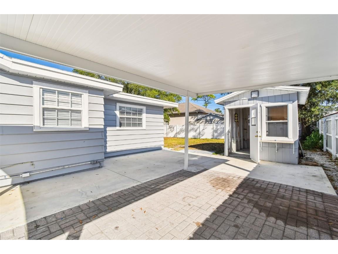 6817 N Sterling Avenue Tampa FL 33614 TB8454016 image25