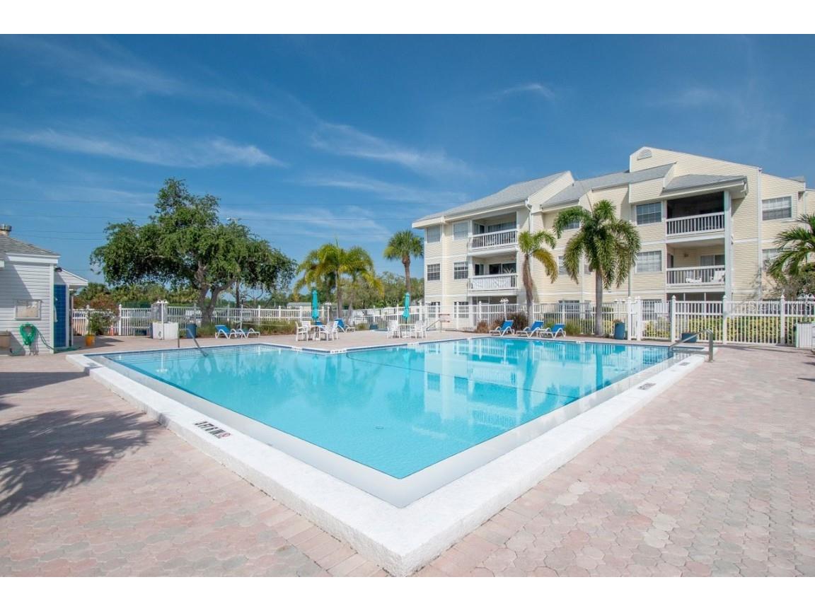 6817 Stones Throw Circle N #17203 Saint Petersburg FL 33710 TB8390403 image49