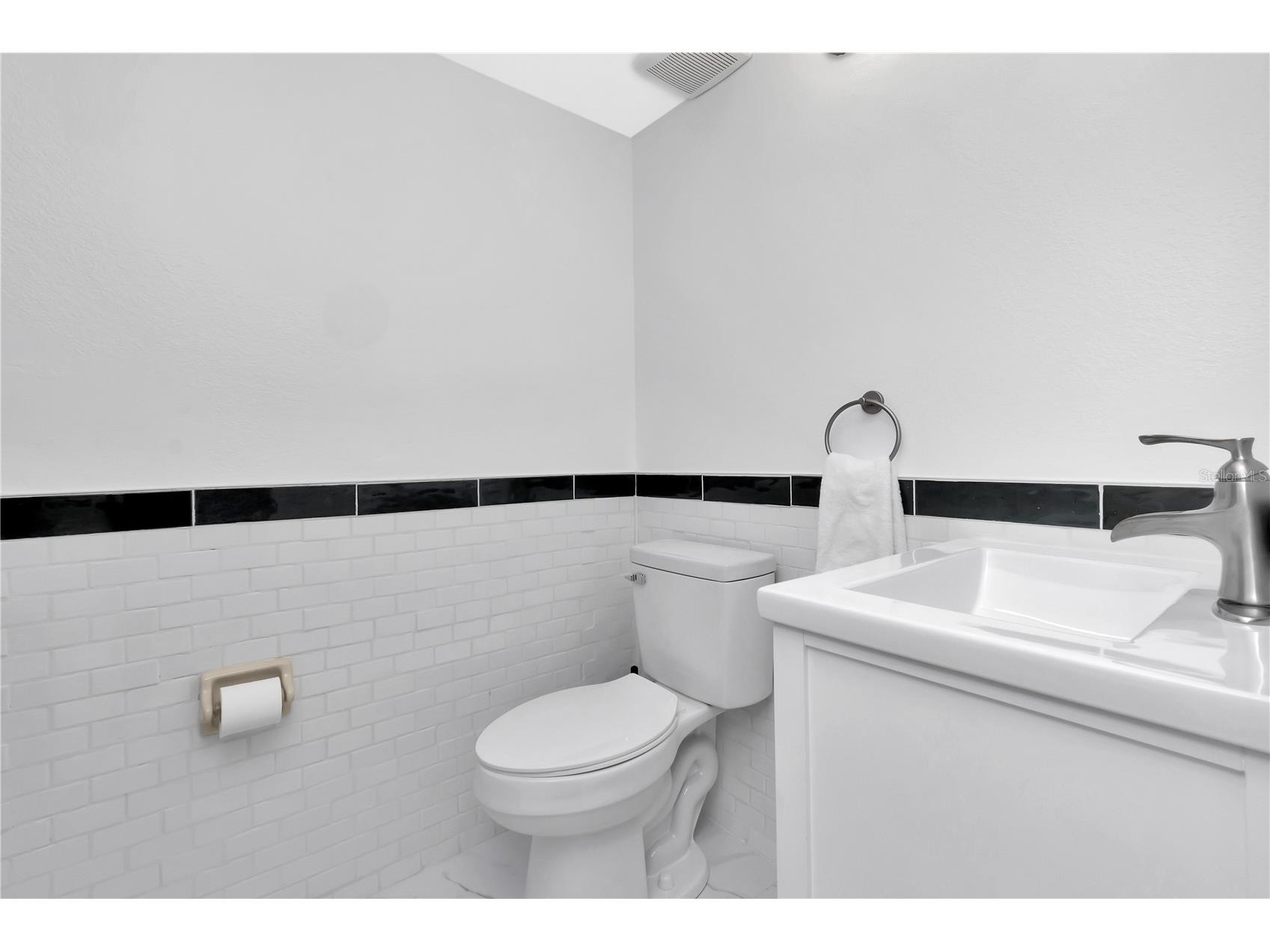 6817 Stones Throw Circle N #17203 Saint Petersburg FL 33710 TB8502620 image11