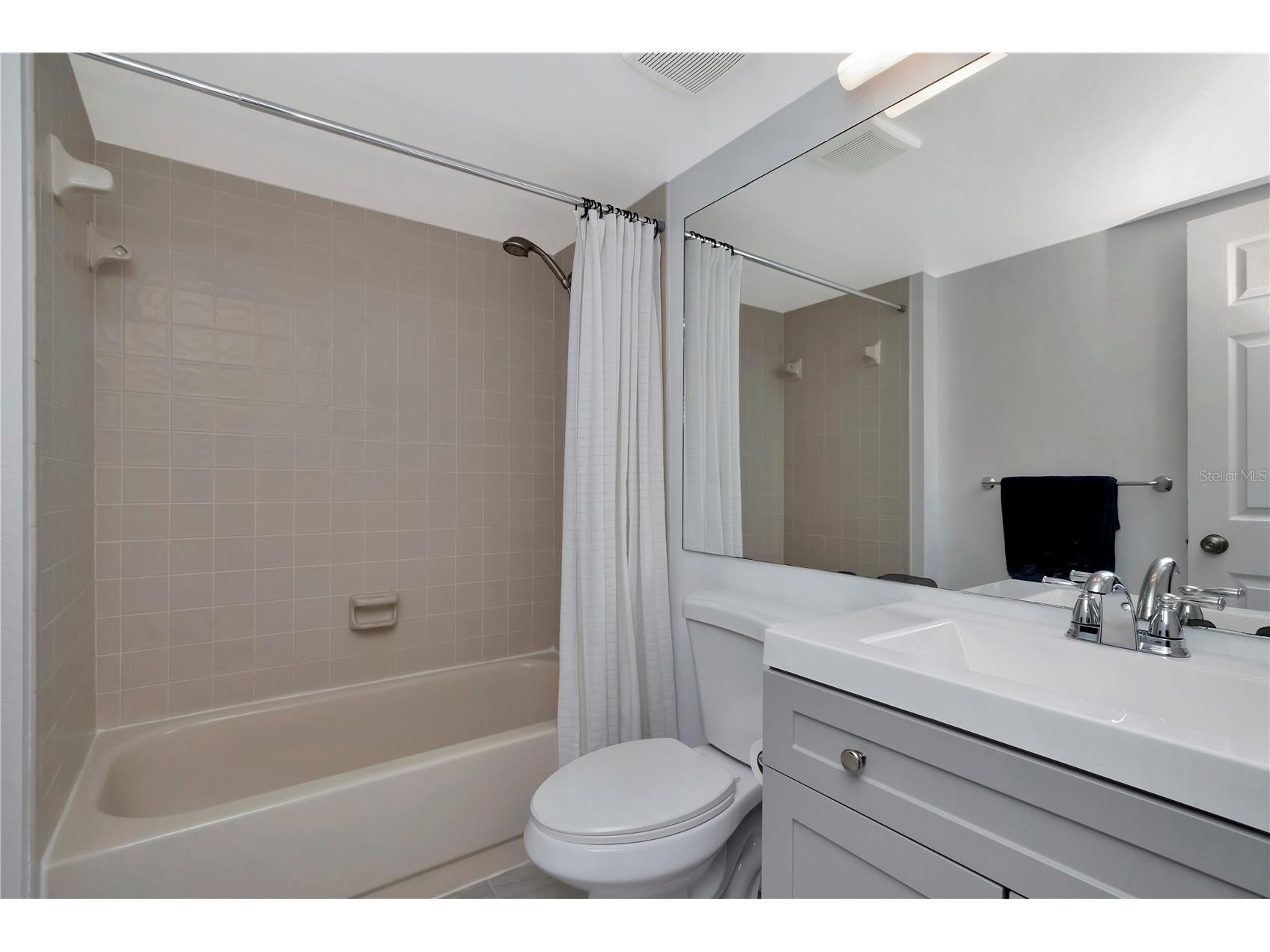 6817 Stones Throw Circle N #17203 Saint Petersburg FL 33710 TB8502620 image16
