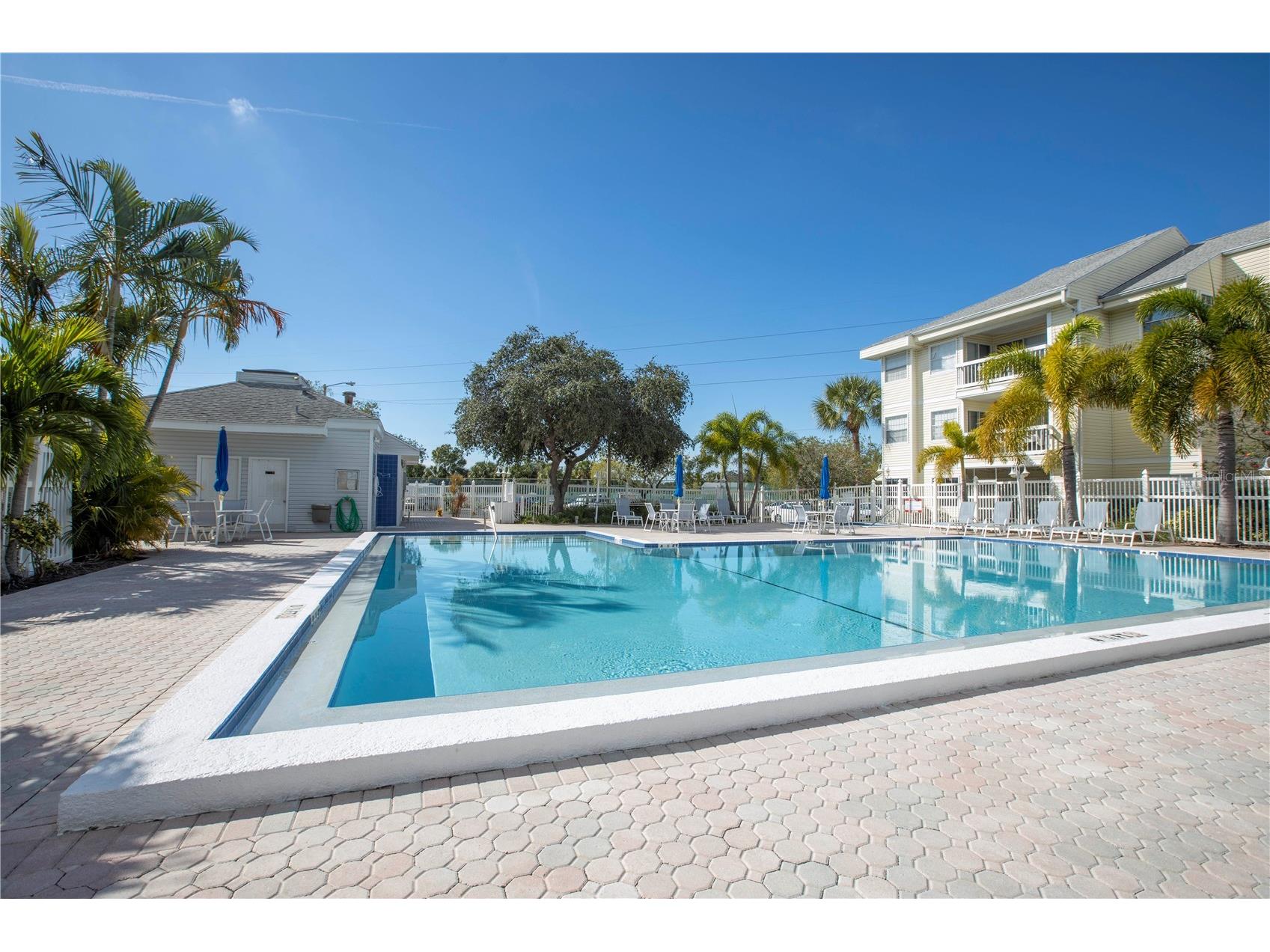 6817 Stones Throw Circle N #17203 Saint Petersburg FL 33710 TB8502620 image25