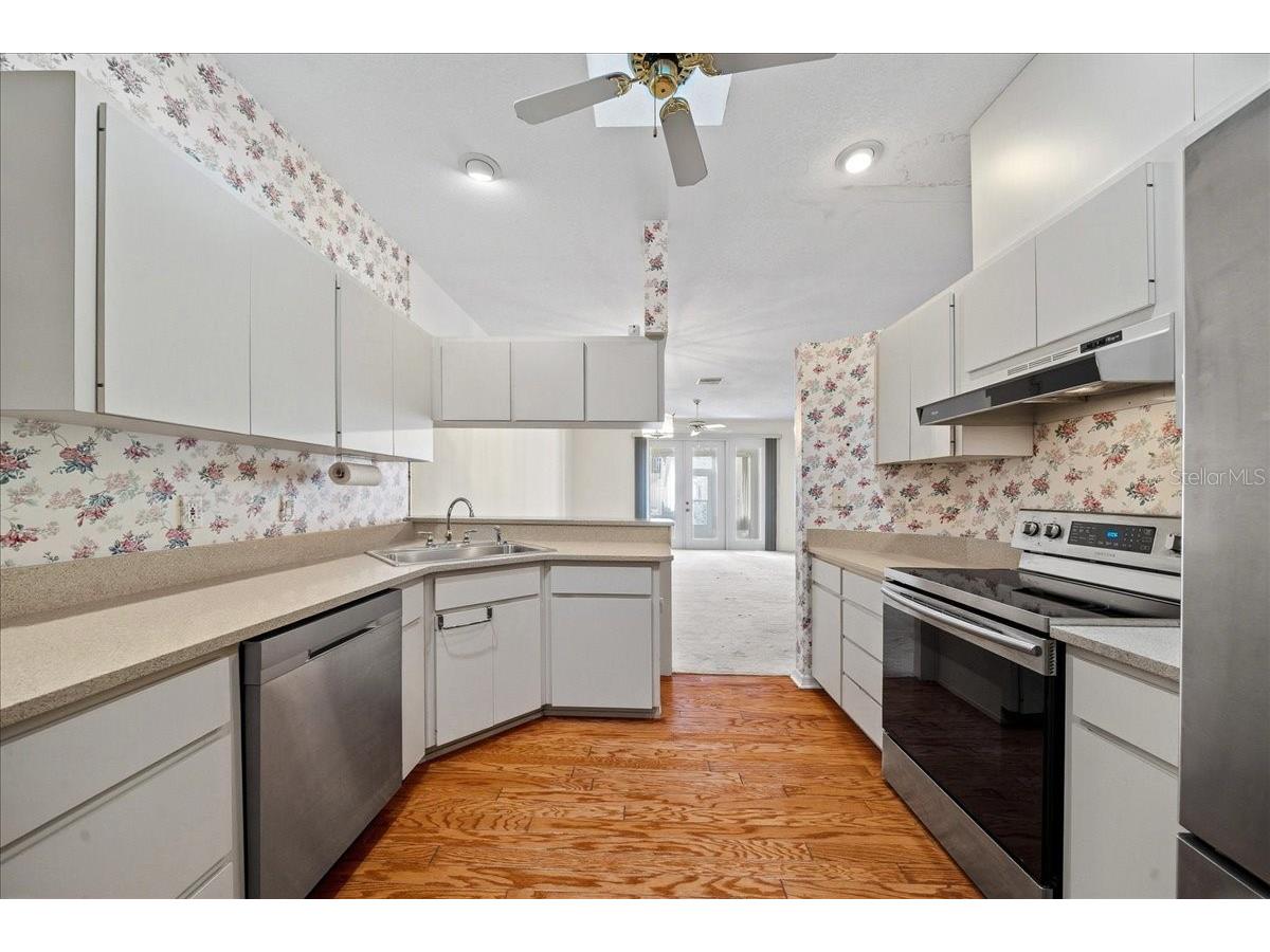 6818 E Queensbury Lane Inverness FL 34452 OM718167 image9