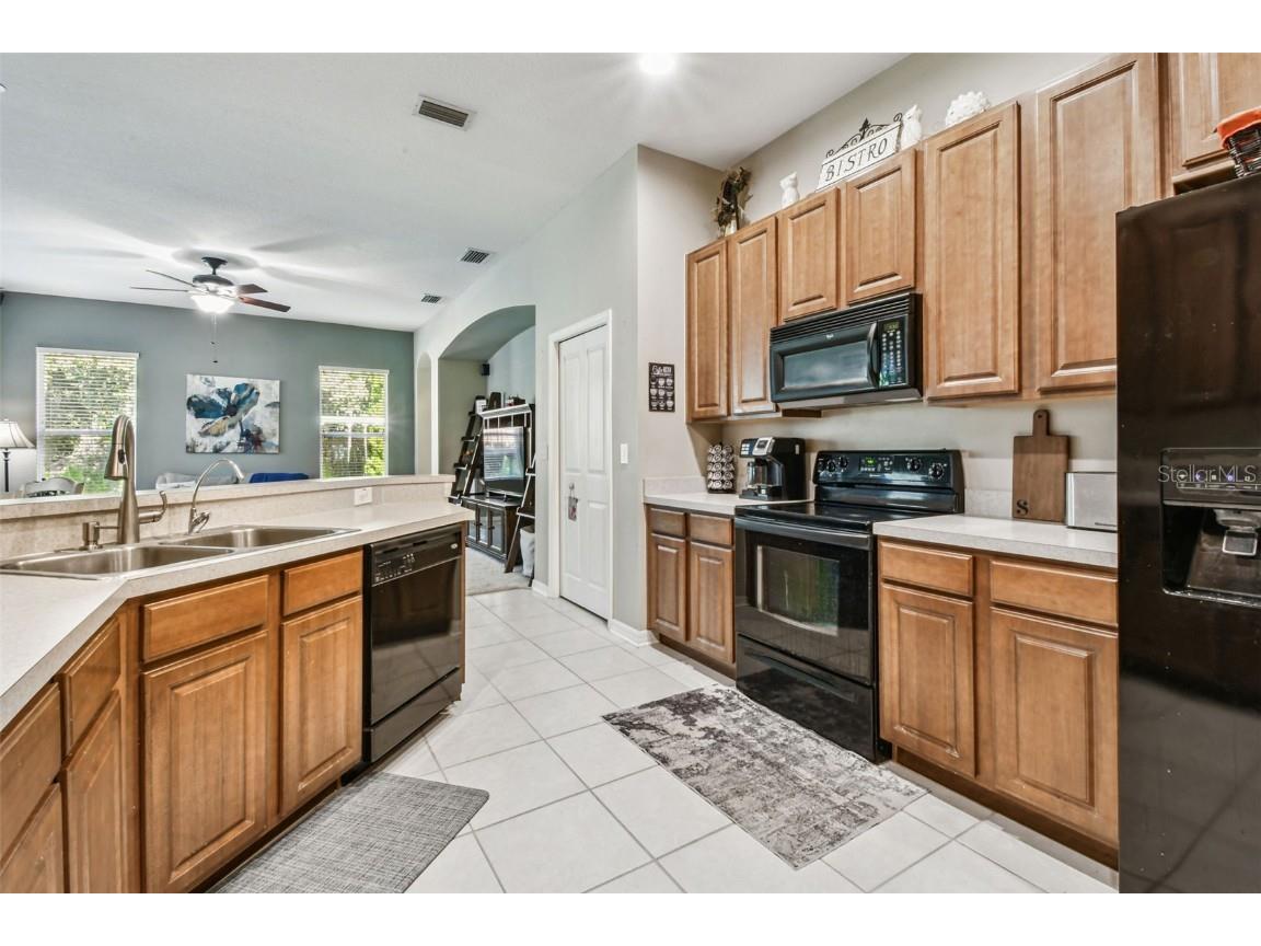 6818 Pine Springs Drive Wesley Chapel FL 33545 TB8438233 image23