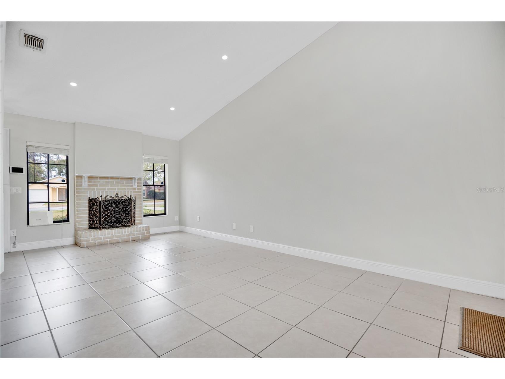 682 Ascot Circle Orlando FL 32825 O6383684 image2