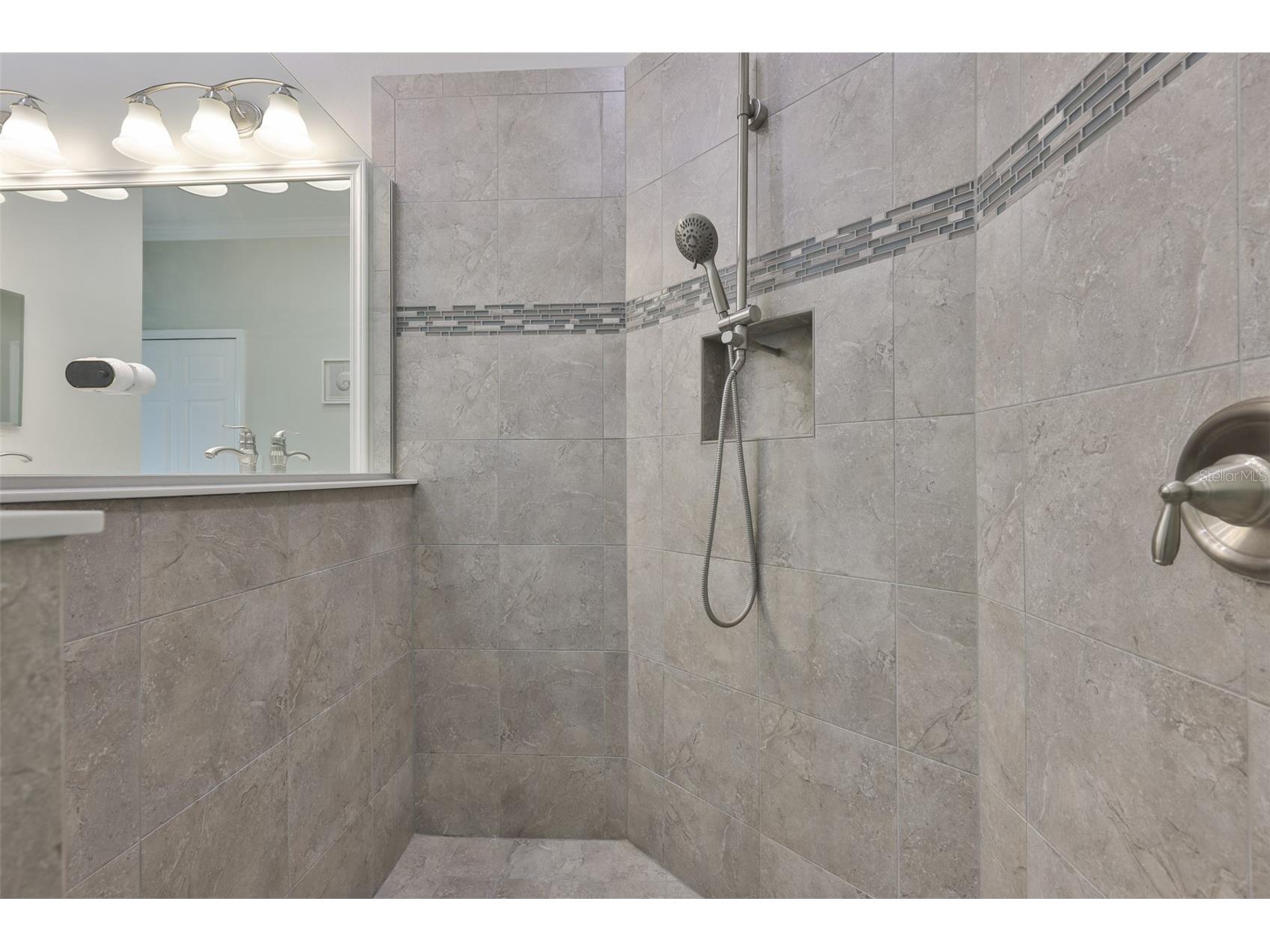682 Chipper Drive Sun City Center FL 33573 TB8492694 image31