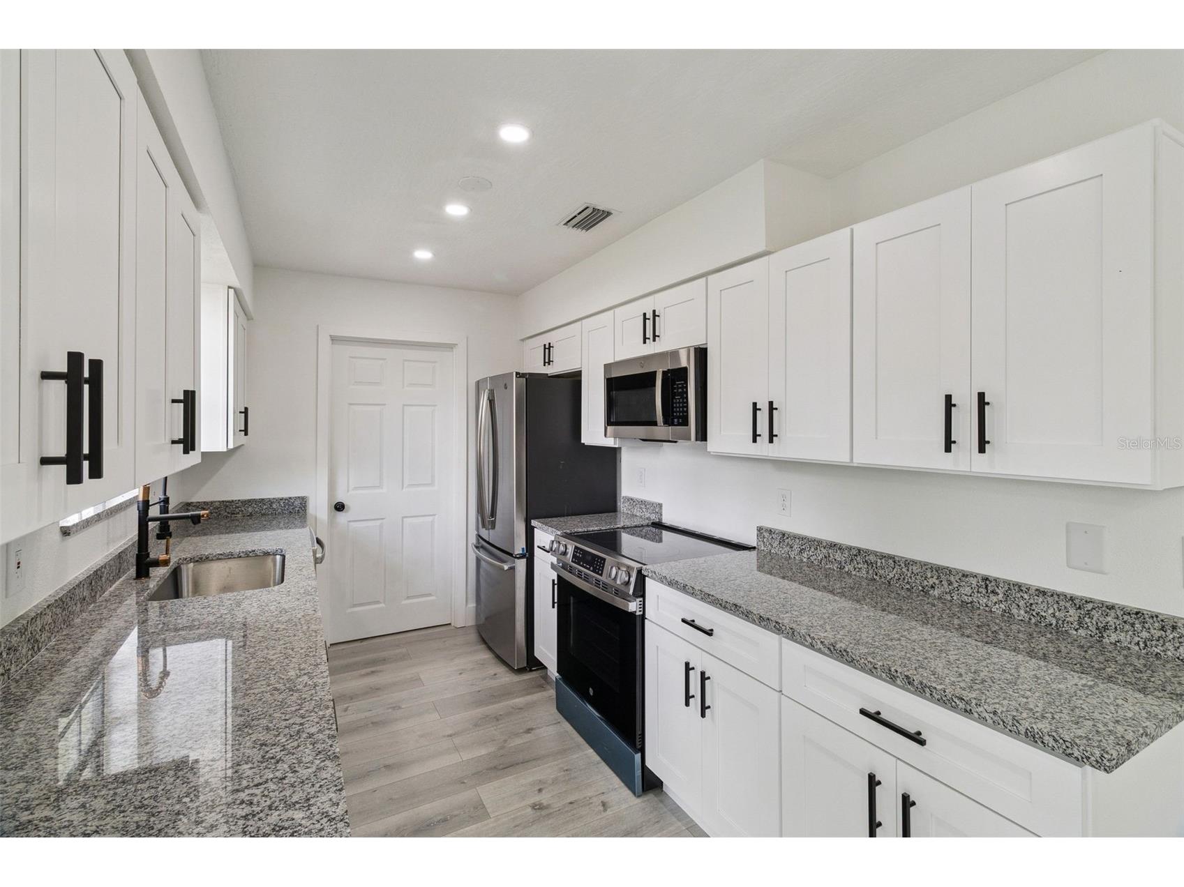 682 De Groodt Road SW Palm Bay FL 32908 O6411639 image11