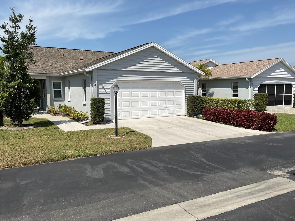 682 Ironwood Circle #121 Venice FL 34292 C7472492 image1