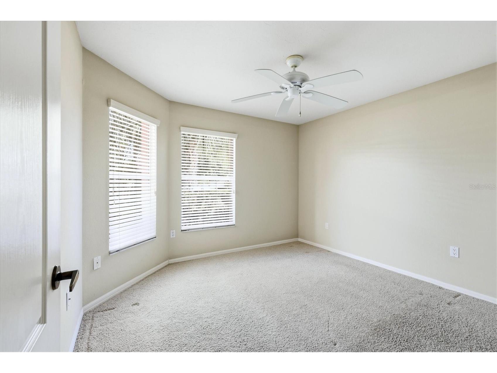6820 Avenida Marbella Sarasota FL 34238 - POND A4690139 image23