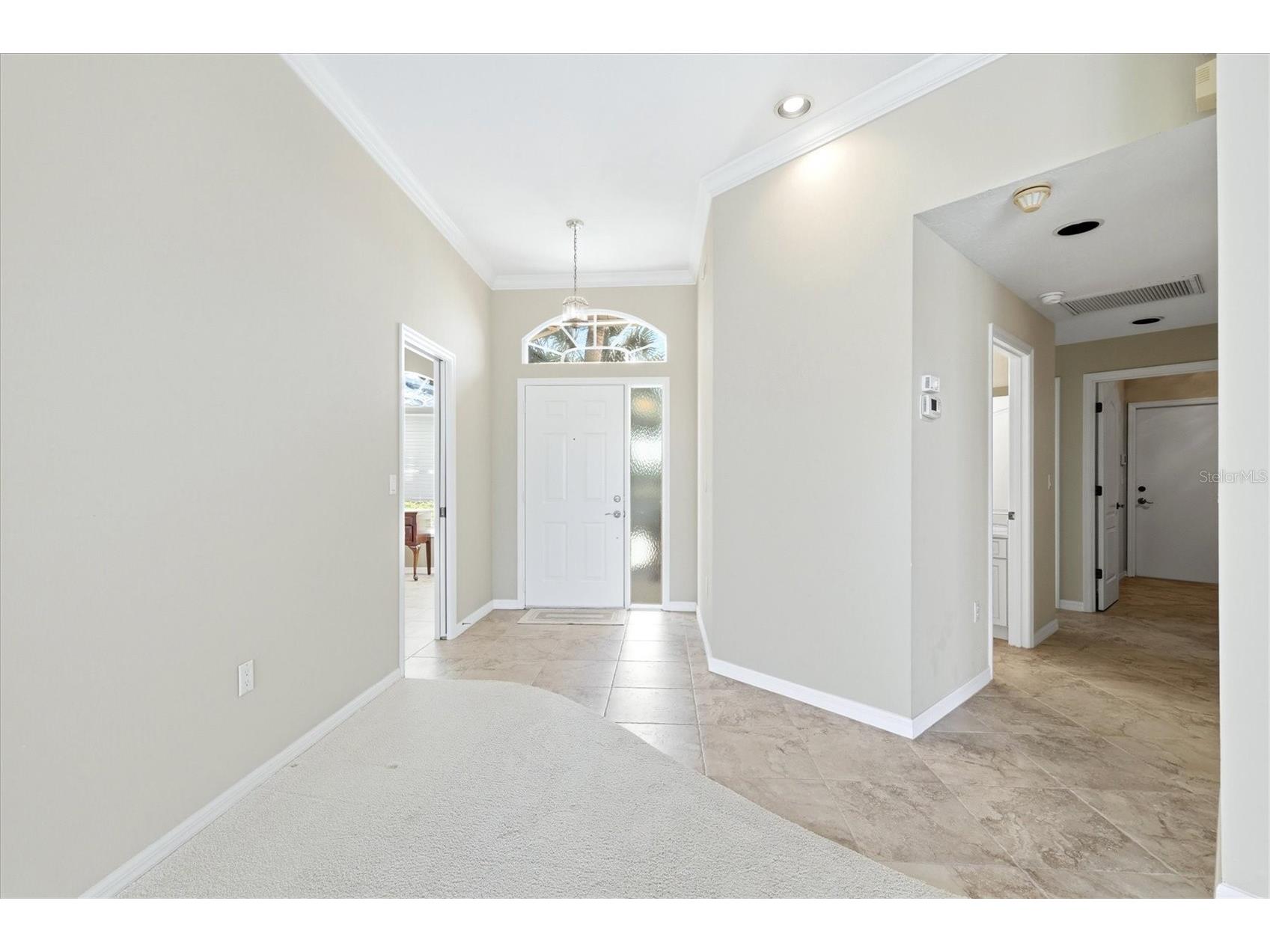 6820 Avenida Marbella Sarasota FL 34238 - POND A4690139 image5