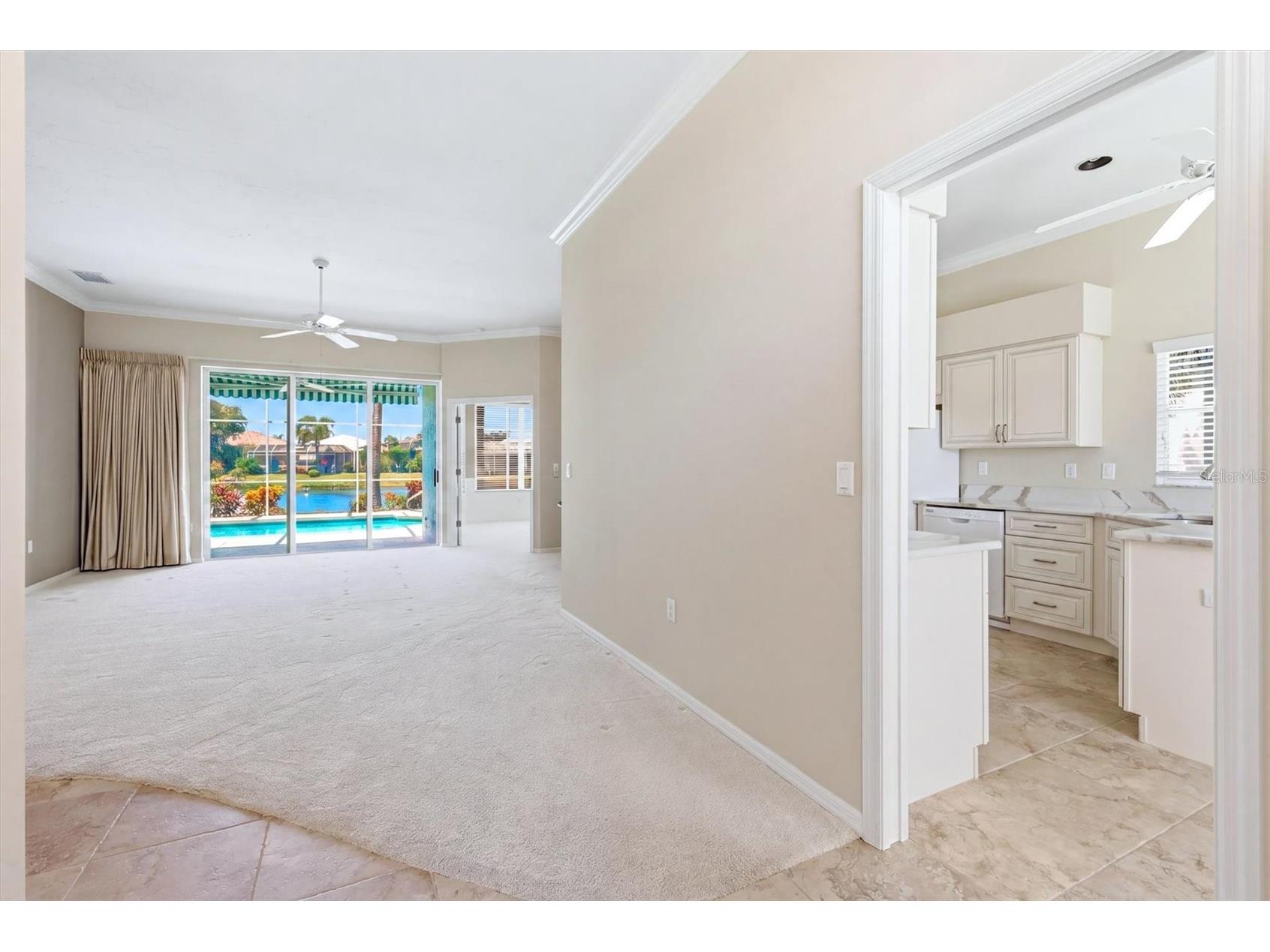 6820 Avenida Marbella Sarasota FL 34238 - POND A4690139 image6