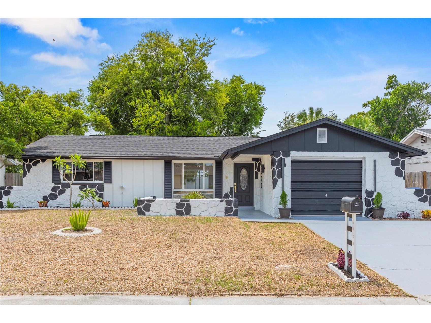 6820 El Camino Paloma Street Port Richey FL 34668 W7887740 image1