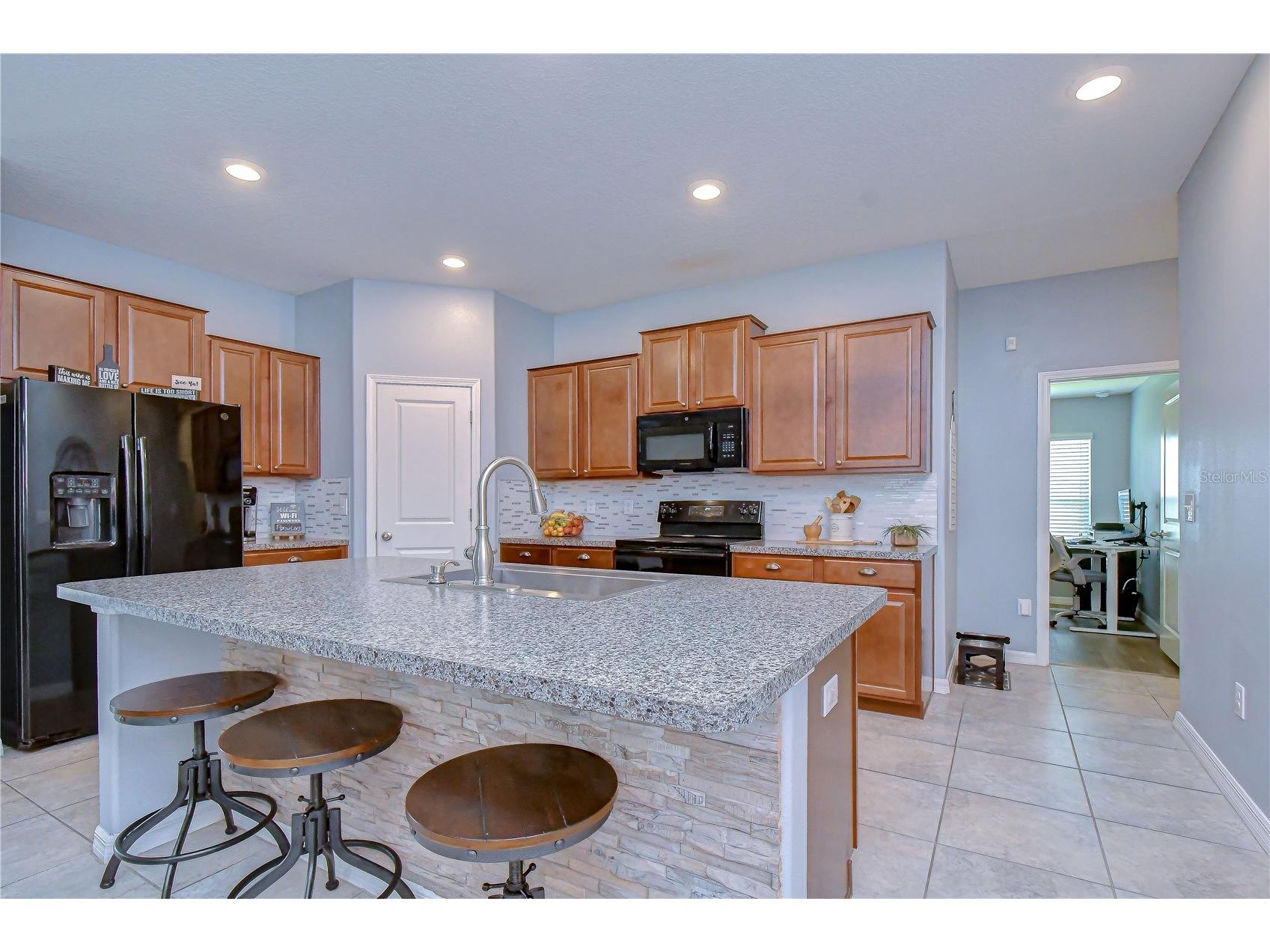 6820 Hazelnut Spice Drive Ruskin FL 33573 TB8511341 image10