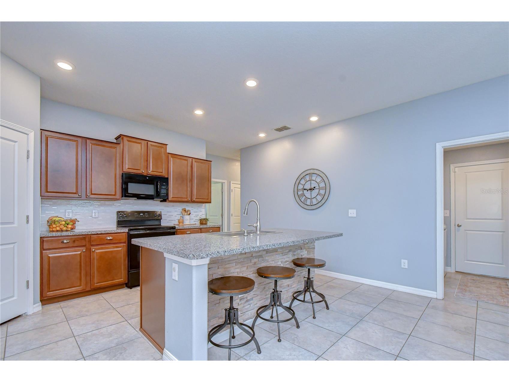 6820 Hazelnut Spice Drive Ruskin FL 33573 TB8511341 image12