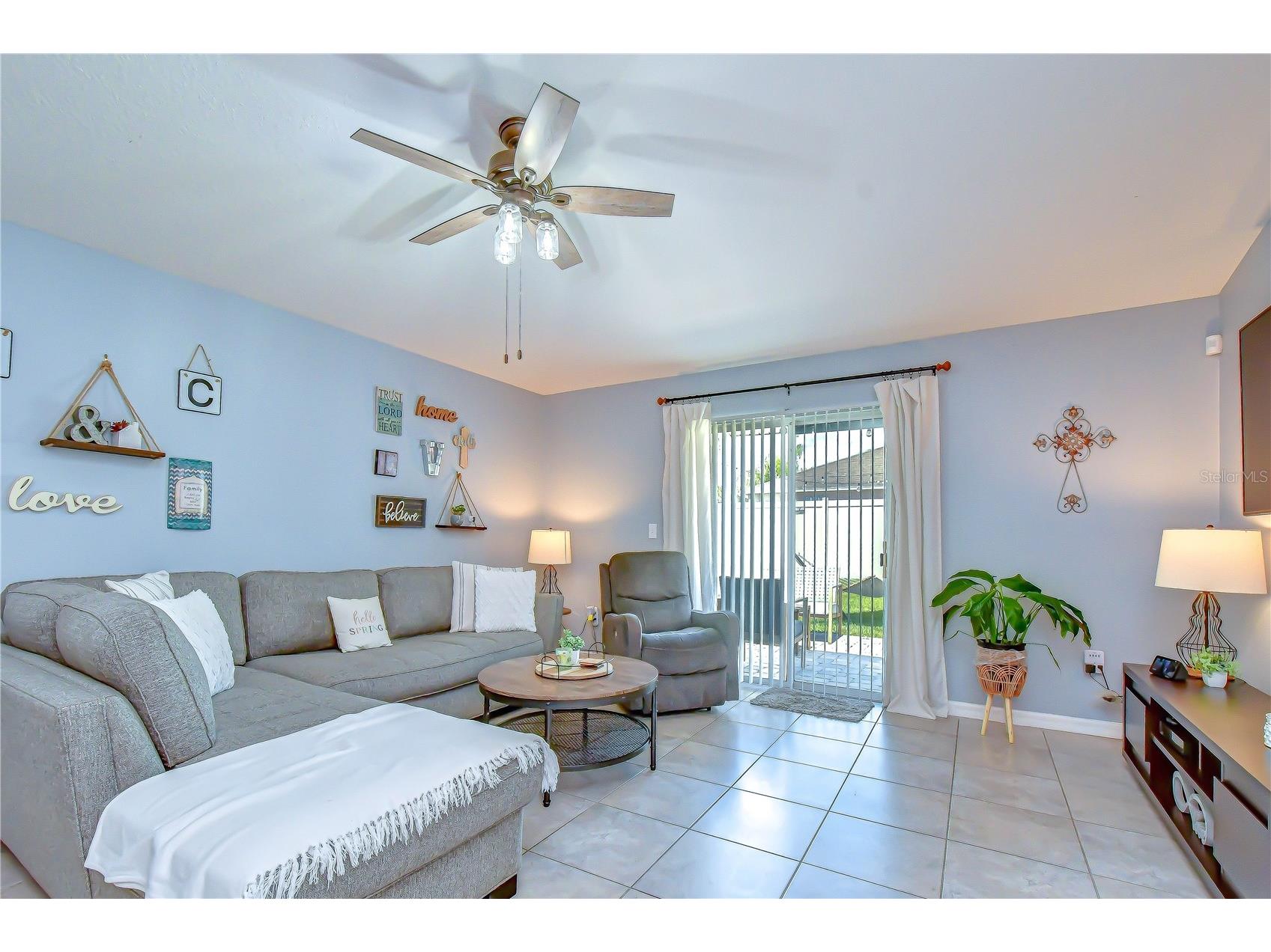 6820 Hazelnut Spice Drive Ruskin FL 33573 TB8511341 image19