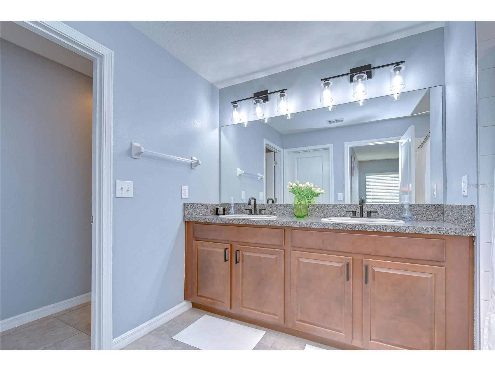 6820 Hazelnut Spice Drive Ruskin FL 33573 TB8511341 image30
