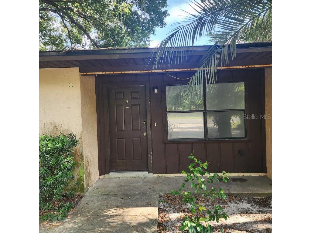 6820 NE 7th Street Ocala FL 34470 OM662075 image1