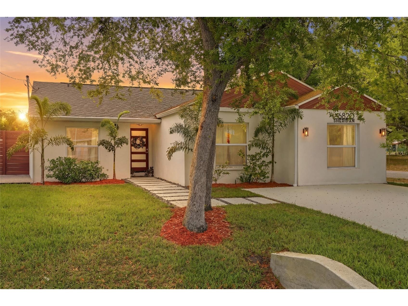 6820 S Sheridan Road Tampa FL 33611 TB8487824 image1