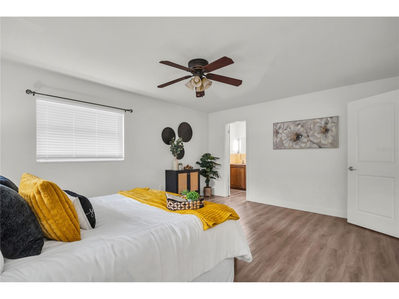 6820 South Shamrock Road Tampa FL 33616 TB8506645 image16