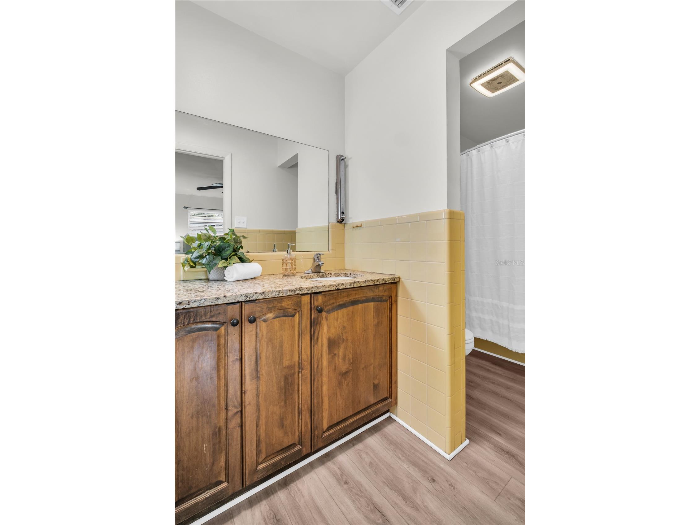 6820 South Shamrock Road Tampa FL 33616 TB8506645 image20