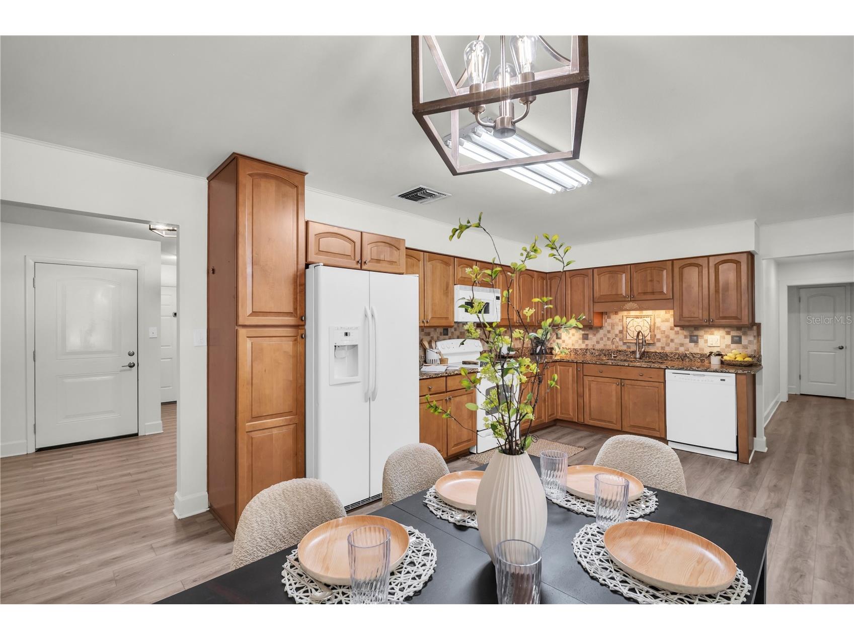 6820 South Shamrock Road Tampa FL 33616 TB8506645 image30