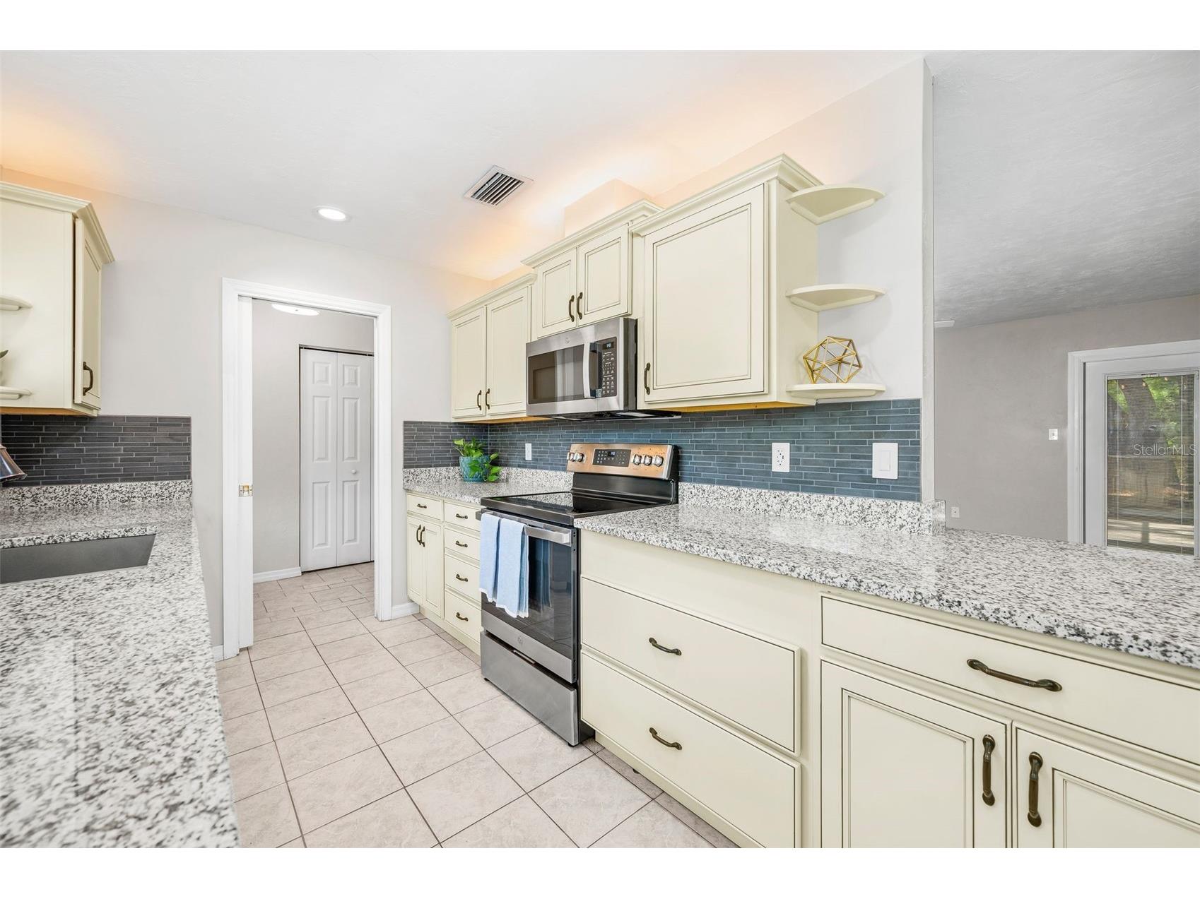 6820 SW 78th Street Gainesville FL 32608 GC539068 image11