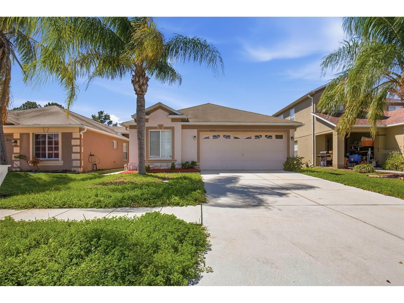 6821 Aramon Court Wesley Chapel FL 33545 O6392017 image1