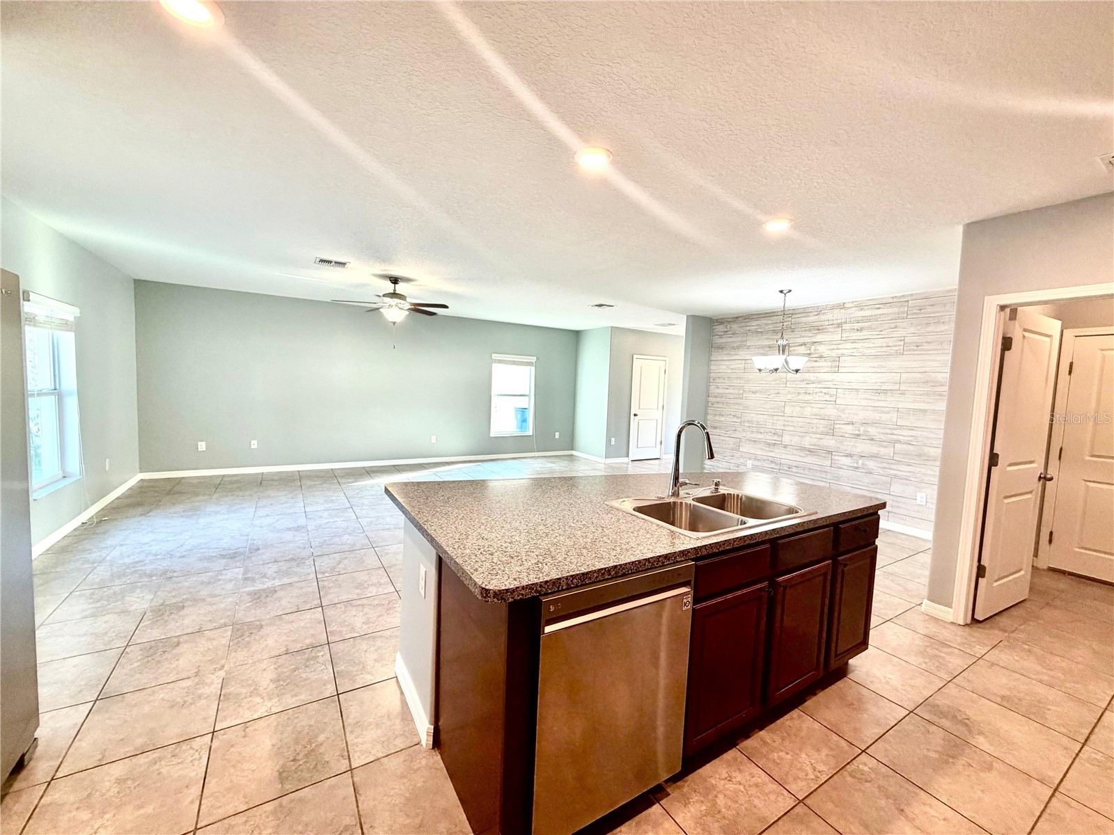 6821 Blue Moon Way Sun City Center FL 33573 TB8491662 image15