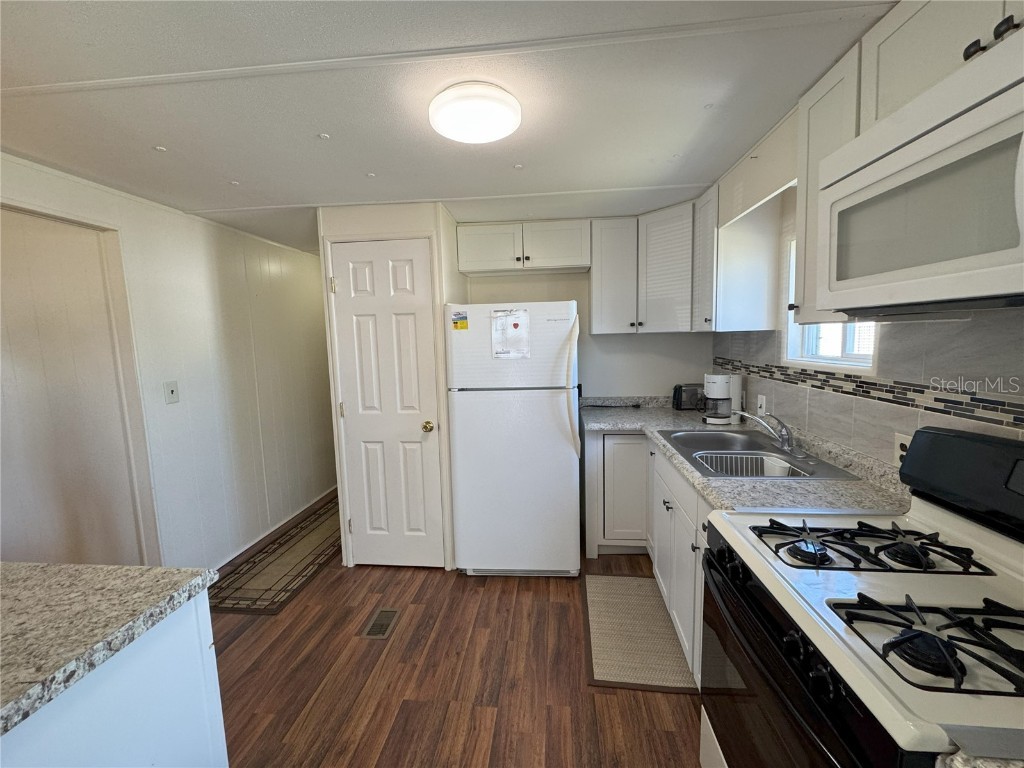 6821 Ocean Ct #LOT 30 North Port FL 34287 C7506725 image5