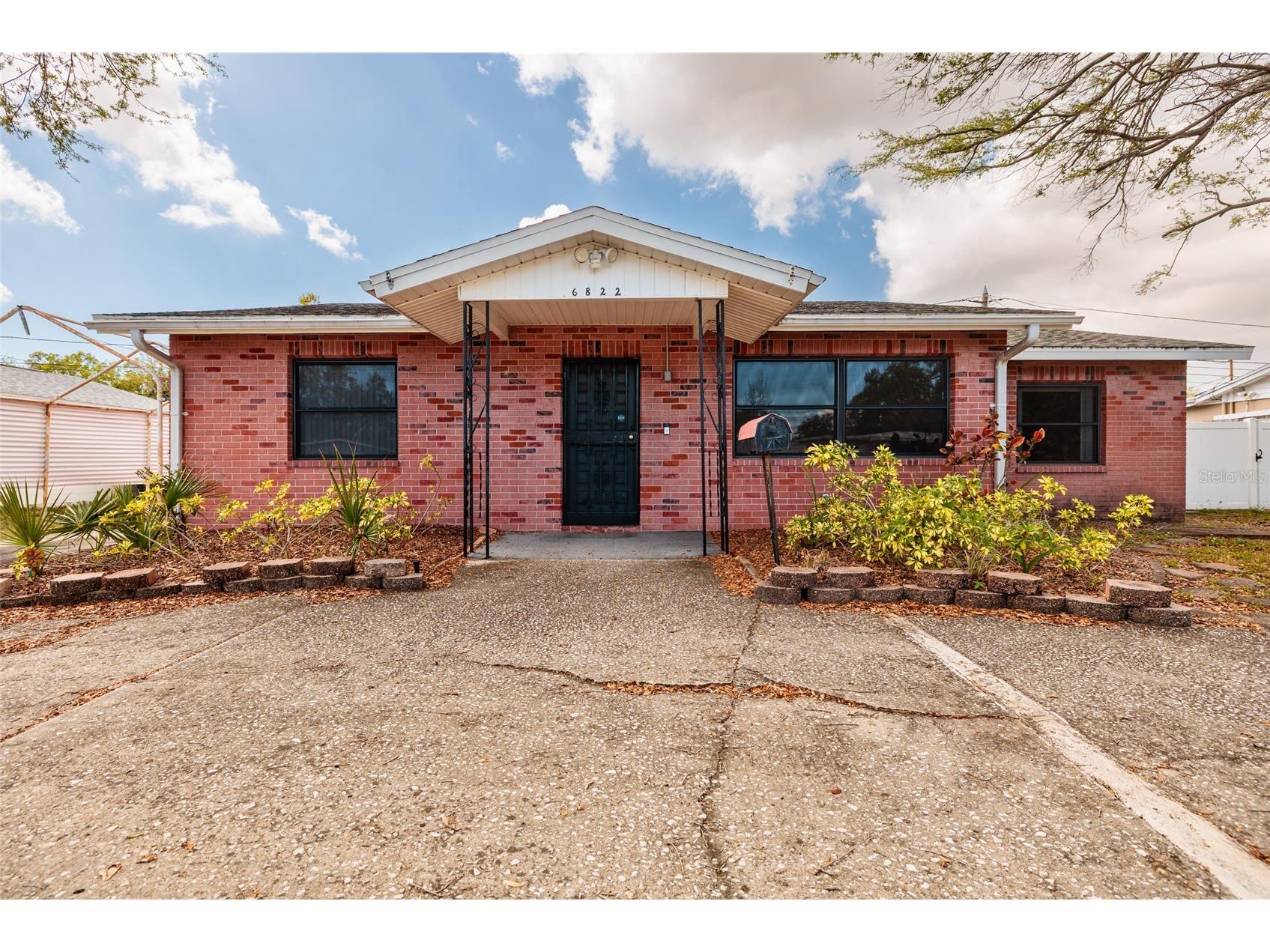 6822 21st Street N Saint Petersburg FL 33702 TB8487624 image1