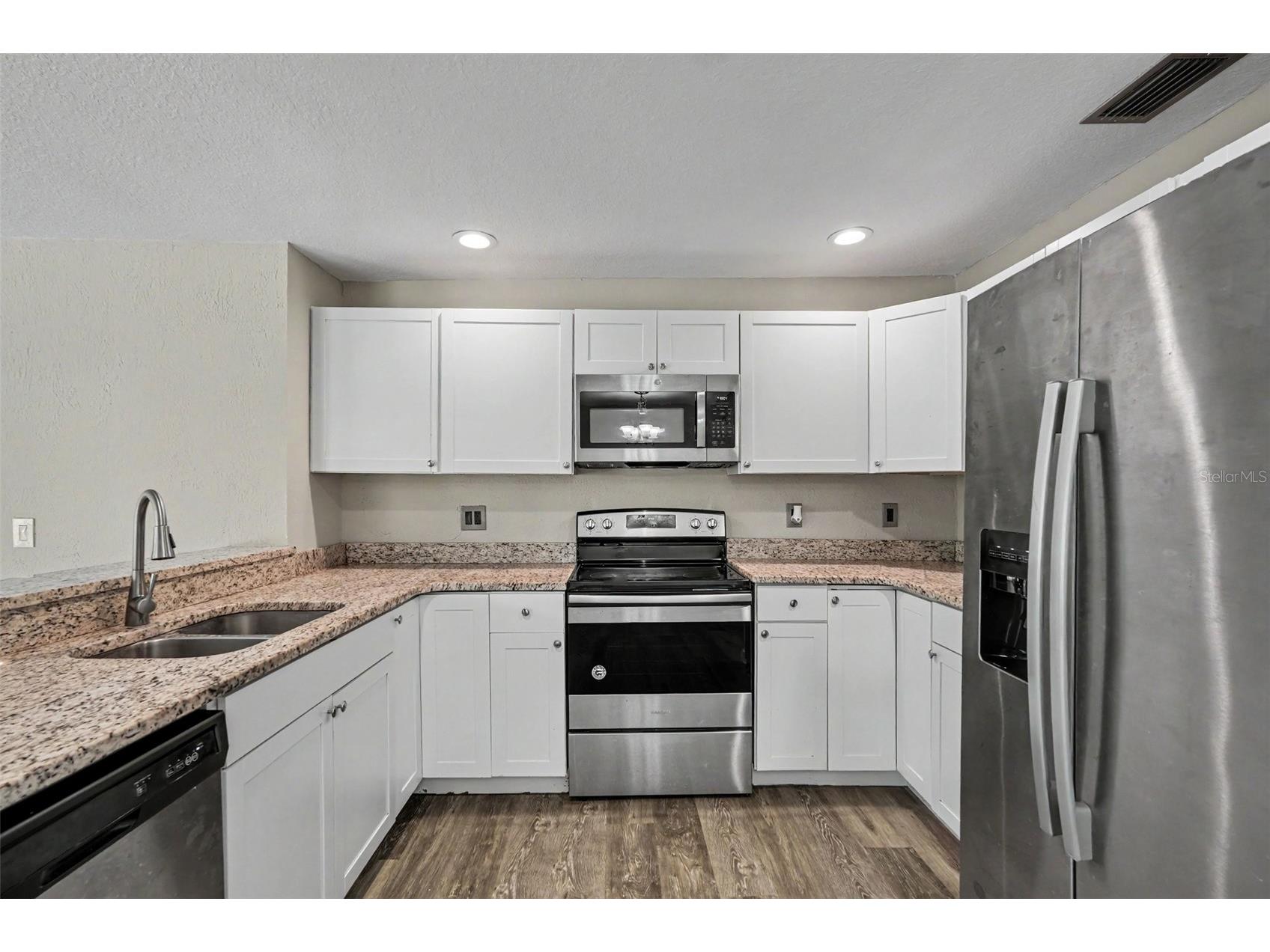 6822 Lassen Avenue New Port Richey FL 34655 O6417384 image8