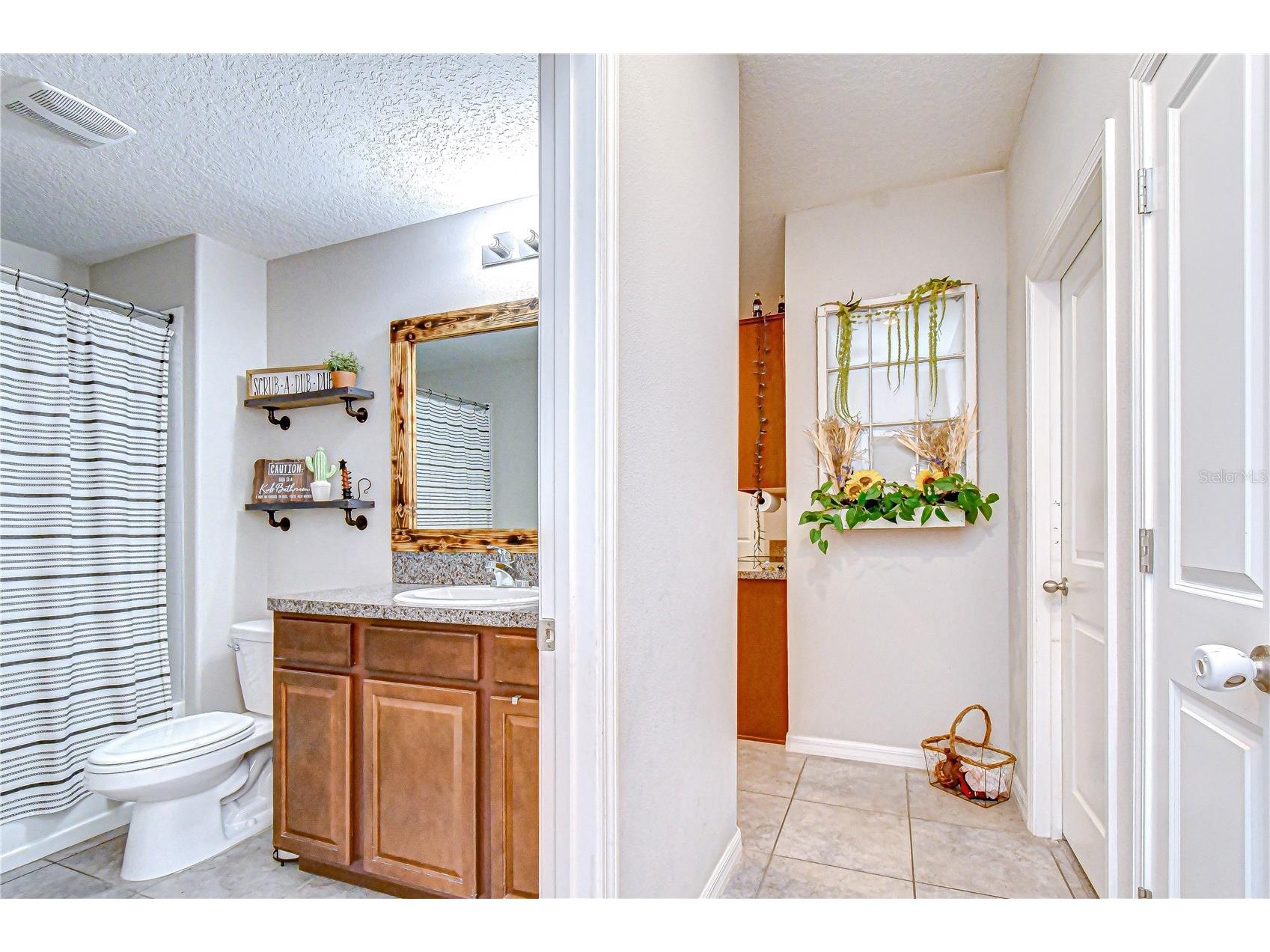 6823 Hazelnut Spice Drive Sun City Center FL 33573 TB8497152 image23