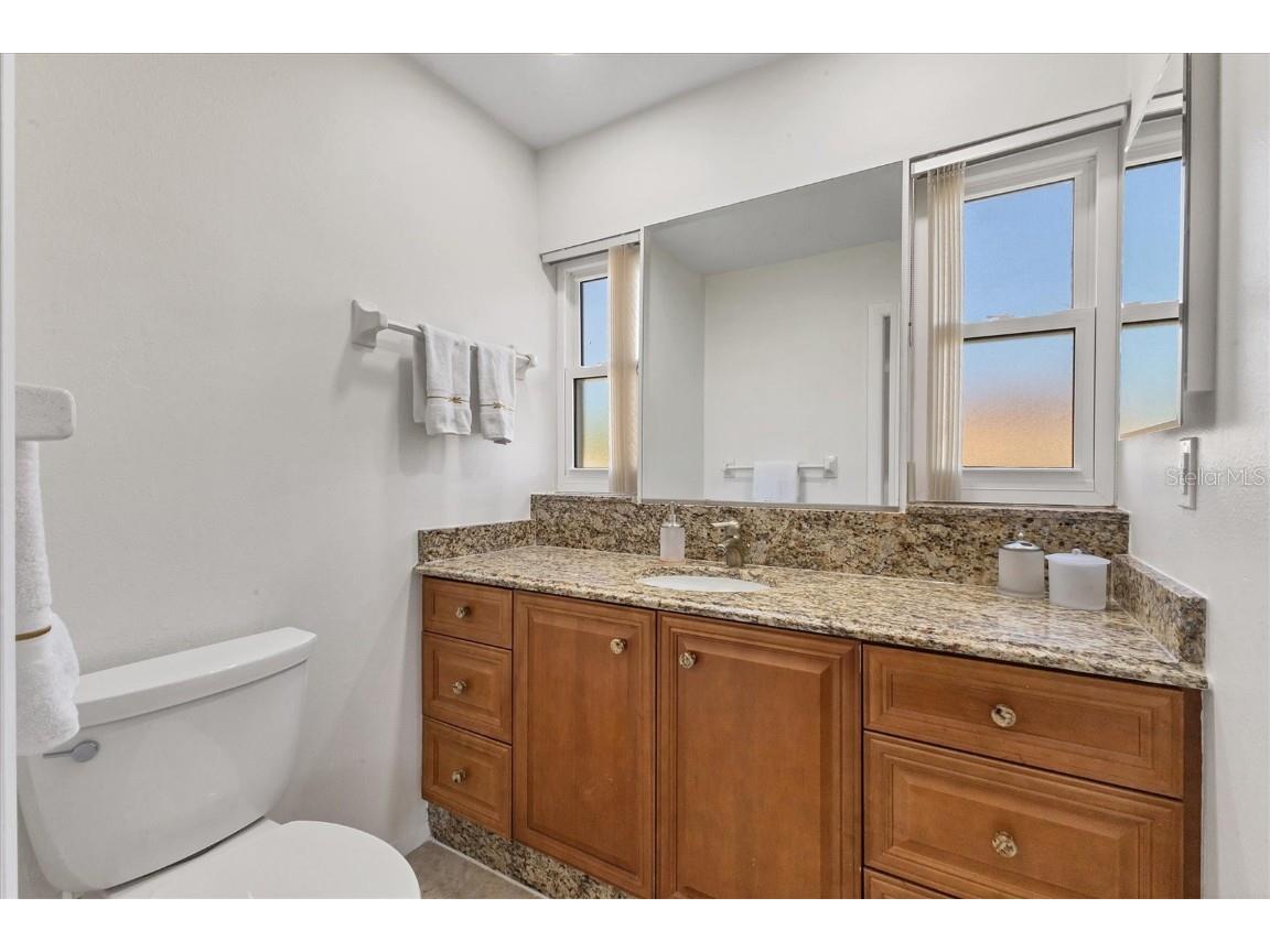 6824 Roxbury Drive Sarasota FL 34231 A4669517 image17