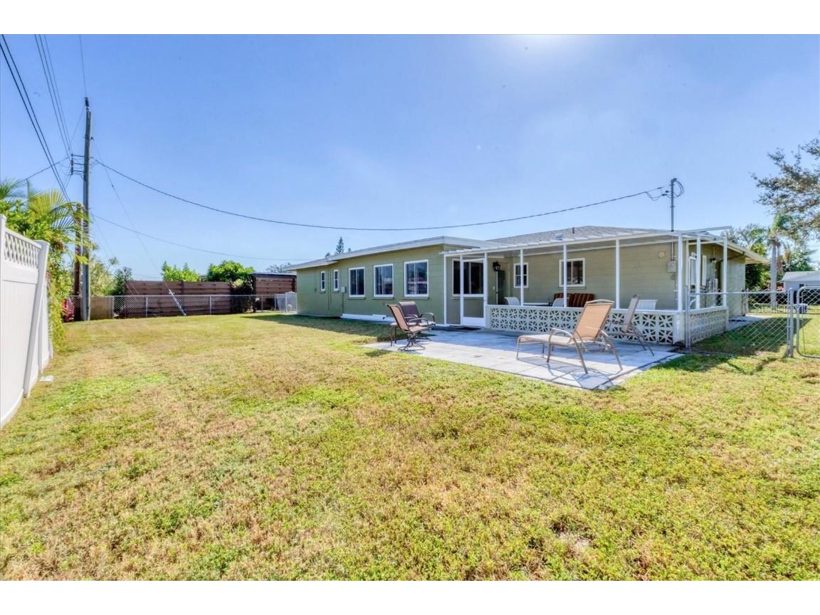 6824 Roxbury Drive Sarasota FL 34231 A4669517 image24